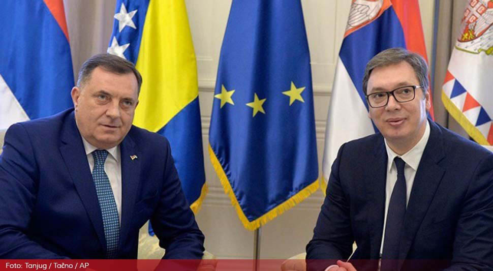 Dodik i Vucic.jpg